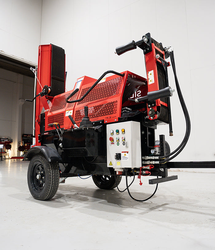 Begagnad vedprocessor SILVALOG TYN38 Joystick 7-ton inkl. montering och tillbehör