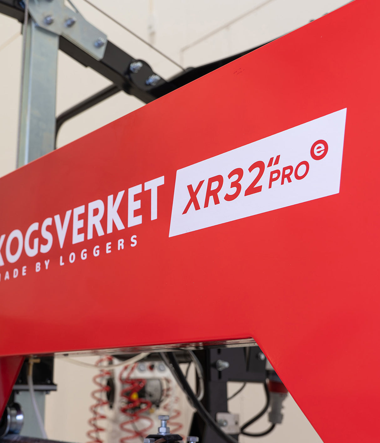 Stationärt Bandsågverk XR32" Pro
